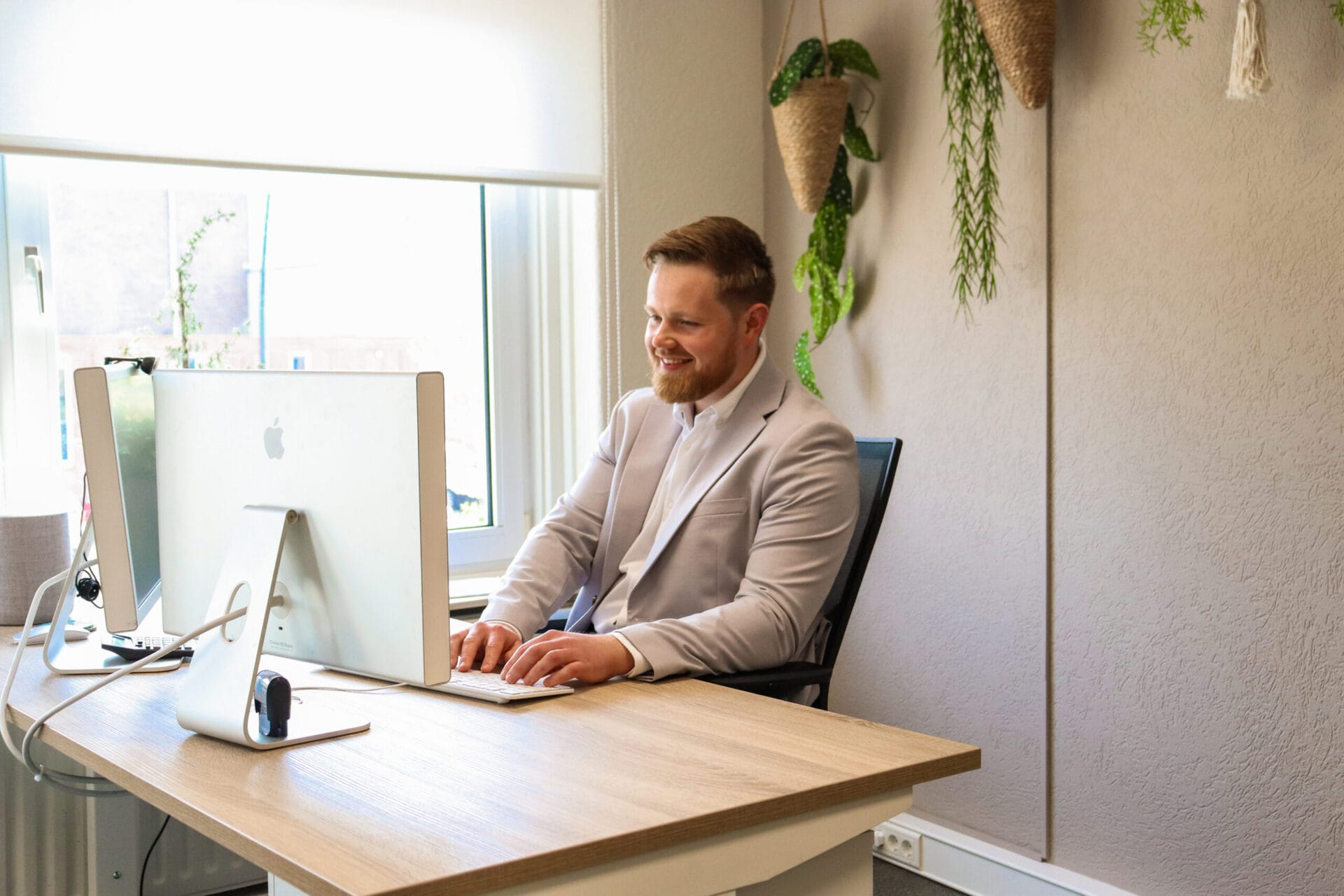 Juridisch advies en ondersteuning voor gemeenten en overheden